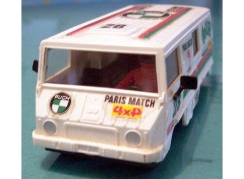 STS Pinzgauer Carrosserie Blanche Neuve 