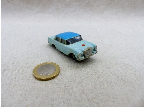 Faller AMS 4801 Slot Car Ho Mercedes 220 Bleu ciel /Toit Bleu foncé