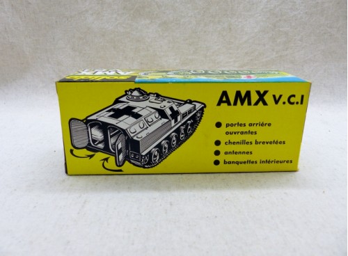 Solido 227 AMX Véhicule Militaire Blindé Ambulance V.C.I NM/Boite