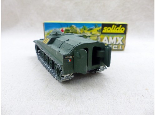 Solido 227 AMX Véhicule Militaire Blindé Ambulance V.C.I NM/Boite ouvrants arrières