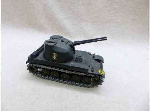 Solido 223 Char Militaire AMX 13 avec Canon Bi-Tube