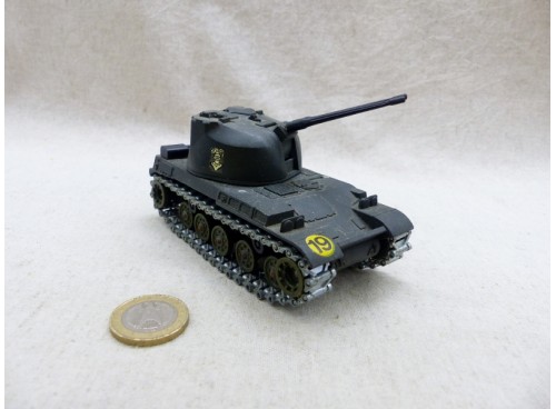 miniature auto de collection Solido 223 Char Militaire AMX 13 avec Canon Bi-Tube