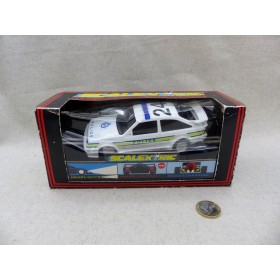 voiture de circuit Scalextric C137 Police Ford