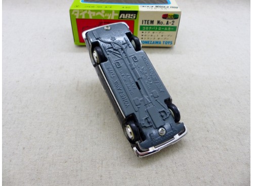 Yonezawa Diapet ABS A-2 Toyota Mark II 1900 Voiture de police NM/B dessous