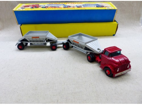Matchbox K-4 Camion FRUEHAUF HOPPER TRAIN TRUCK Avec Boite