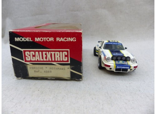 Scalextric 4065 Porsche 935 Rothmans