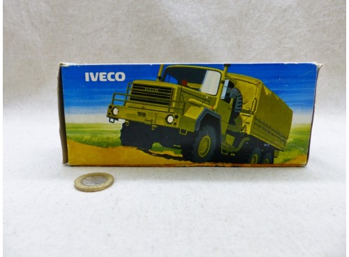 CURSOR 483 IVECO Camion Militaire Magirus 256D 20 AL 6x6 couleur Sable NM / Boite Seule