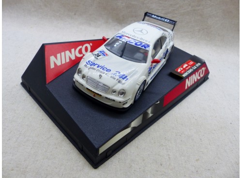 Ninco 50250 Mercedes CLK DTM "SERVICE 24H" N°24 avant