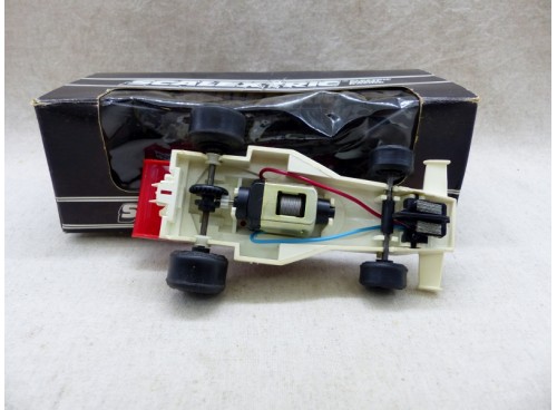 Scalextric C.127 Malboro McLaren M23 Neuve Boite dessous