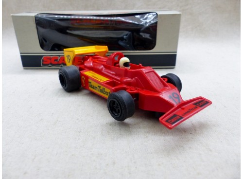 Scalextric C.106 Wolf W R 5 Formula 1 Rouge et Jaune Neuve Boite