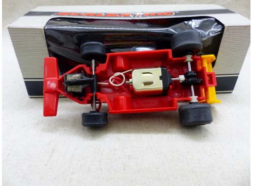 Scalextric C.106 Wolf W R 5 Formula 1 Rouge et Jaune Neuve Boite Dessous