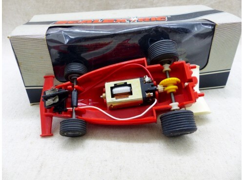 Scalextric C124 Ferrari 312T Neuve Boite dessous