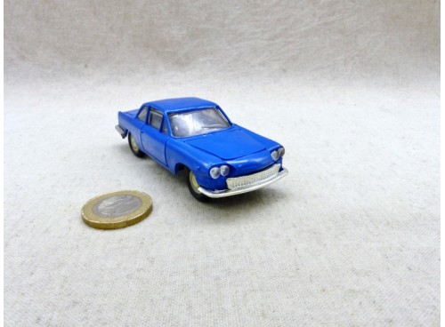 Minialuxe 52 Siata Auto 1500 TS Bleue (2)