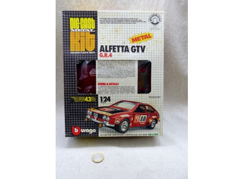 Bburago 5144 Alfetta GTV Gr. 4 Kit 1/24 Avec Boite