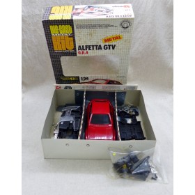 Bburago 5144 Alfetta GTV Gr. 4 Kit 1/24 Avec Boite