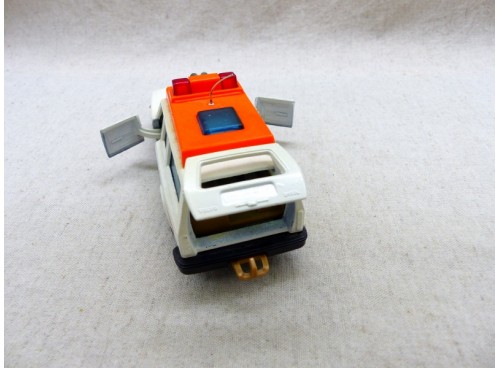 Matchbox KingSize K-96 SuperKings Volvo Ambulance Exc.