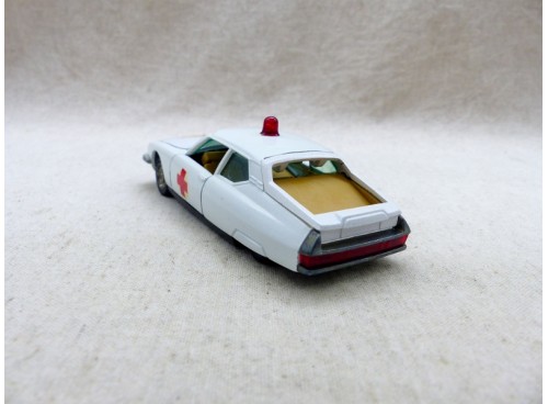 Auto Pilen M-296 Citroën SM Ambulance