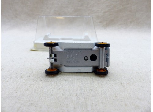 EFSI Ford T  NM Boite dessous