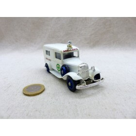 Eligor Ford 1932 Ambulance