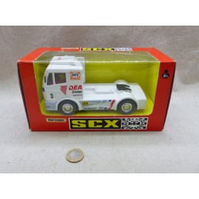 Scalextric SCX 83830.20 Mercedes Truck DEA
