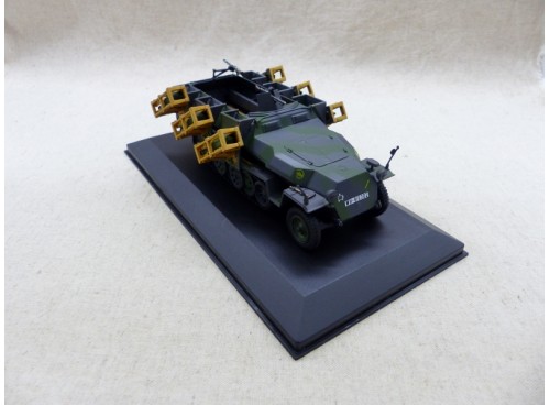 De Agostini  Sd. Kfz 251/1 Ausf. C Wurfrahmen Panzer Modell Face