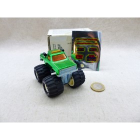 Majorette 2012 Monster truck Red Dragon Neuf Boite
