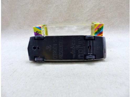 vue dessous Norev 838 Jet-Car Citroën SM présidentiel Série Luxe NM Boite