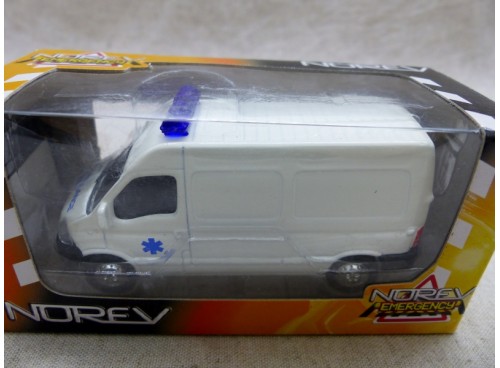 Norev Mini Jet 3 inches Renault Master Ambulance Neuf Boite