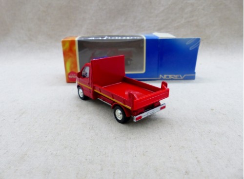 Norev 3 inches Renault Master 2003 Plateau benne Pompiers Neuf Boite arrière