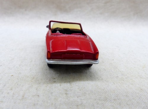 vue arrière NSU Spider Wankel 1:43° Kit White metal monté