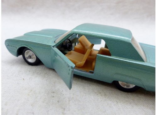 Solido 128 Ford Thunderbird 1961 rare Vert Métal Superbe ouvrants