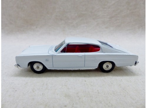 Sabra Gamda Koor 8112 Dodge Charger Coupé Blanc Intérieur Rouge