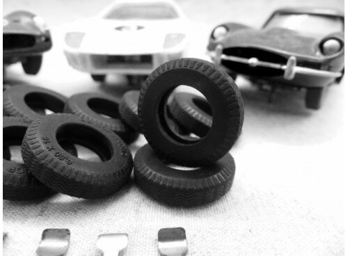 Kit Circuit 24 10 pneus Dunlop et 10 lames de contact