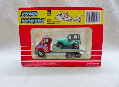 Majorette serie 3020 Camion Plateau Renault avec Jeep Renegade NM Boite