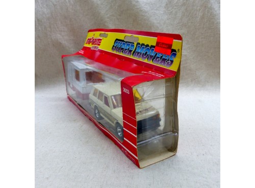 Majorette 3053 serie 3040-3050 Range Rover et Caravane NM Boite