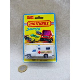 Matchbox Superfast MB41 US Ambulance Mint / Blister