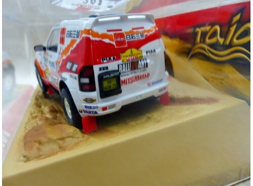 Ninco 50306 Mitsubishi Pajero "MASUOKA" N°201Neuf Boite dos