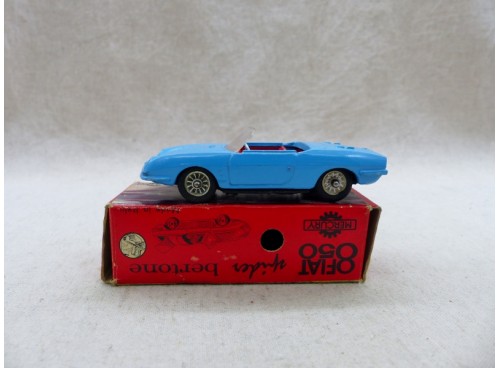 Mercury 12 Fiat 850 Spider Bertone avec Boite