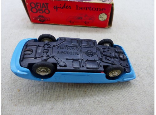 Mercury 12 Fiat 850 Spider Bertone avec Boite