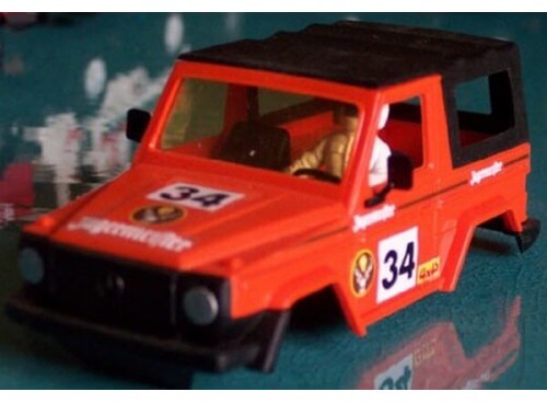 STS Carrosserie Pinzgauer Mercedes 280GD Orange