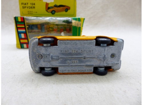 Politoys Export 555 Fiat 124 Spyder NM Boite
