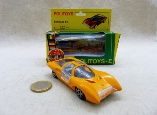 voiture miniature Politoys Export 566 Ferrari P.5