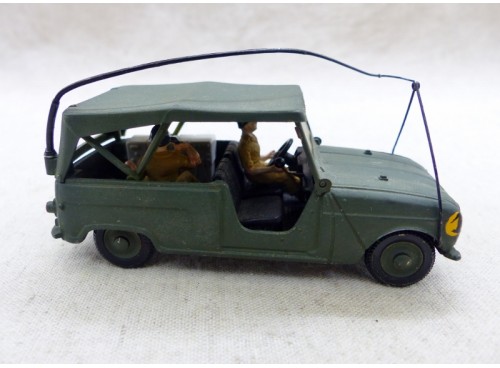 Dinky Toys 815 Sinpar 4x4 gendarmerie militaire near Mint Boite