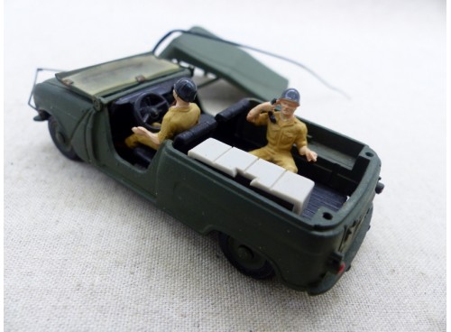 Dinky Toys 815 Sinpar 4x4 gendarmerie militaire near Mint Boite