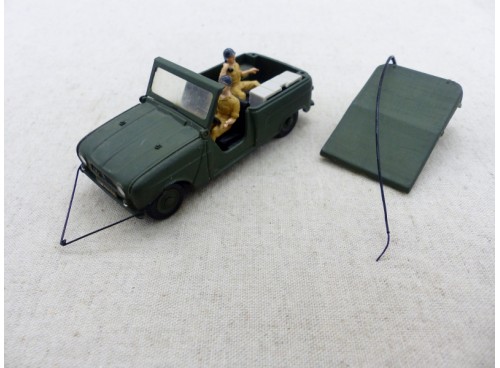 Dinky Toys 815 Sinpar 4x4 gendarmerie militaire near Mint Boite
