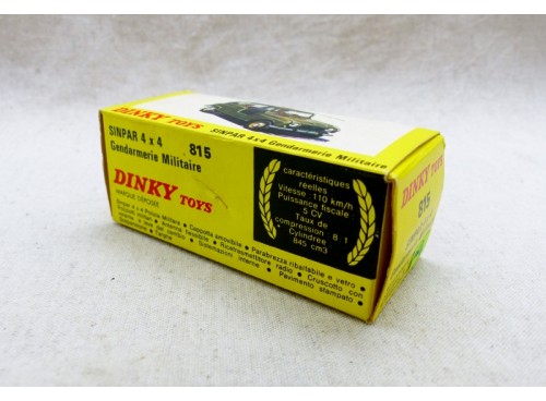 boite Dinky Toys 815 Sinpar 4x4 gendarmerie militaire