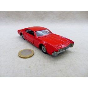Politoys Export 567 Oldsmobile Toronado Rouge