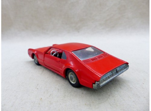 Politoys Export 567 Oldsmobile Toronado Rouge
