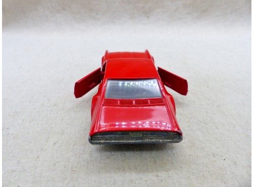 voiture miniature Politoys Export 567 Oldsmobile Toronado Rouge ouvrants