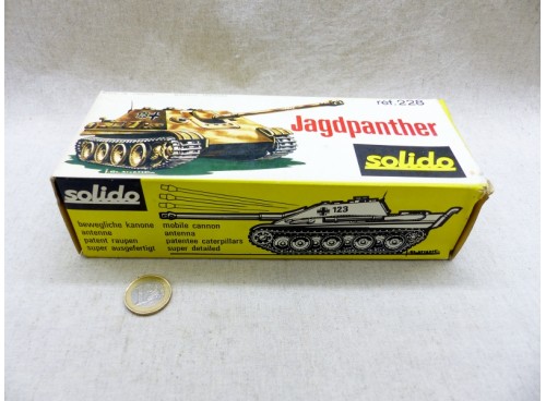 Solido 228 Char Jagpanther Near Mint Boite
